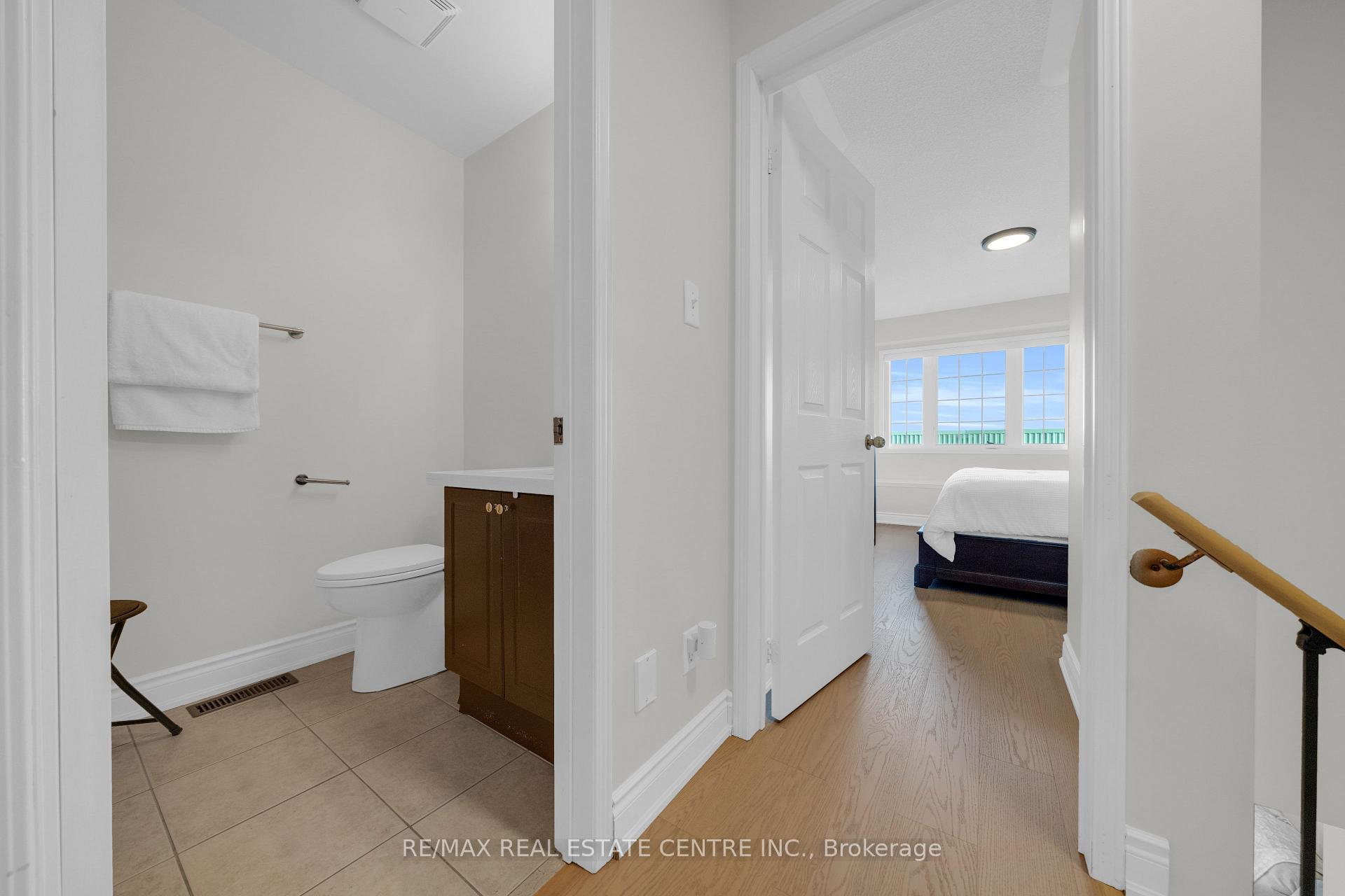 Photo 40 of 3440 Redpath Circle, Mississauga, Lisgar — HOMEH