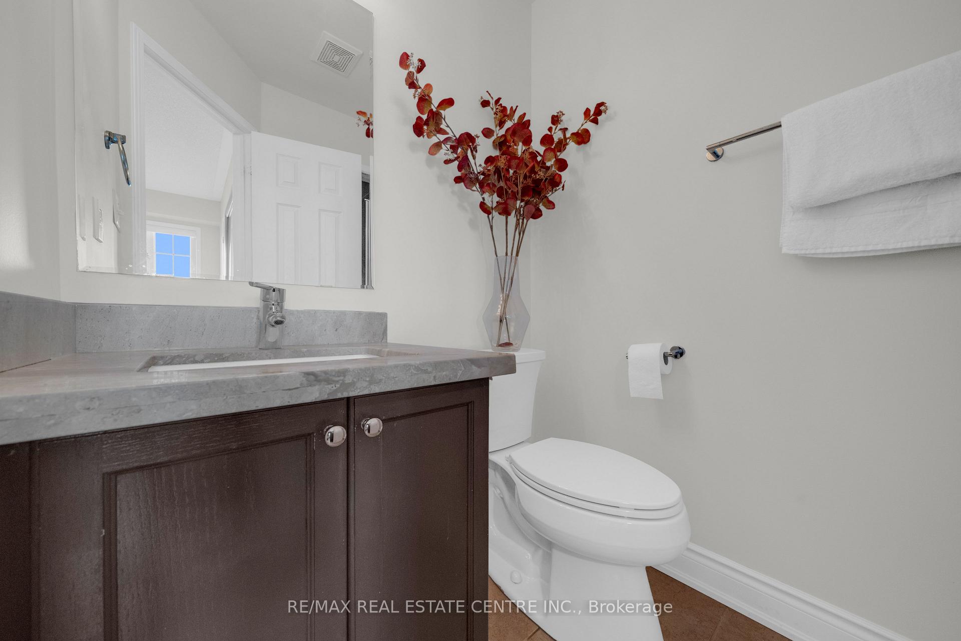 Photo 51 of 3440 Redpath Circle, Mississauga, Lisgar — HOMEH