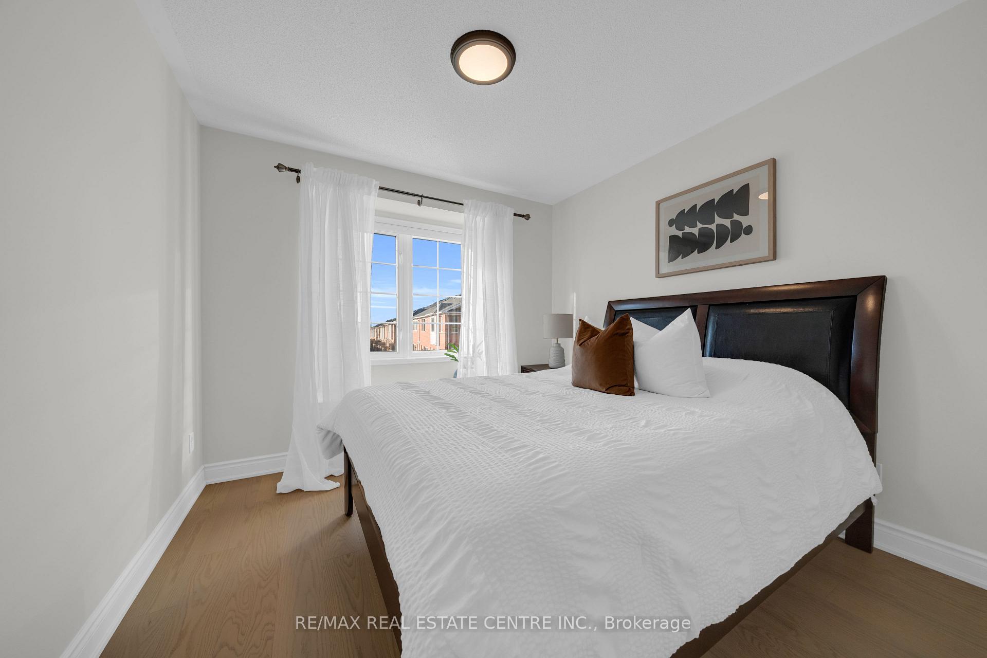 Photo 56 of 3440 Redpath Circle, Mississauga, Lisgar — HOMEH