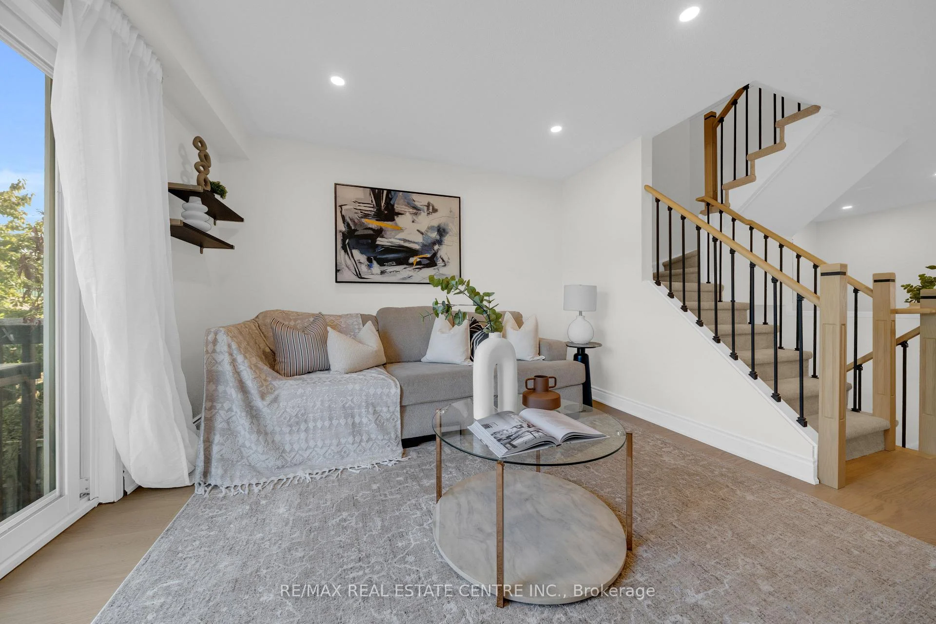 Photo 33 of 3440 Redpath Circle, Mississauga, Lisgar — HOMEH