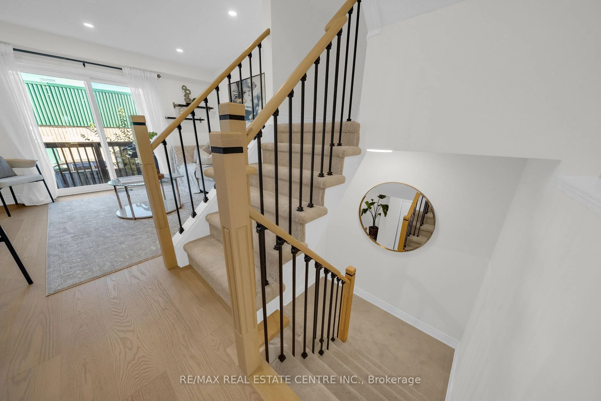 Photo 59 of 3440 Redpath Circle, Mississauga, Lisgar — HOMEH