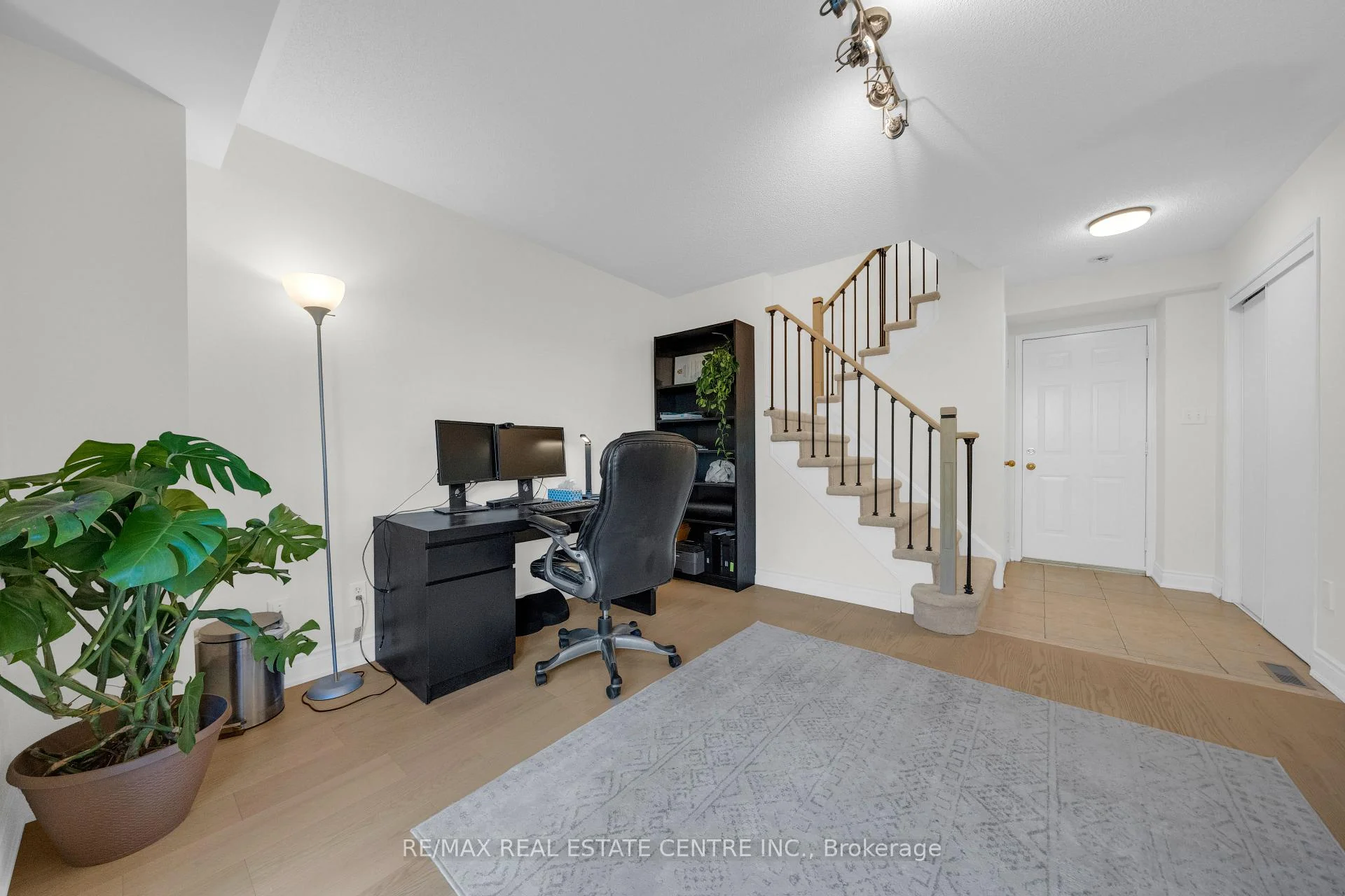 Photo 67 of 3440 Redpath Circle, Mississauga, Lisgar — HOMEH