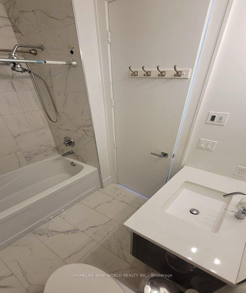 Photo 11 of Unit 1123, 29 Queens Quay E, Toronto, Waterfront Communities — HOMEH