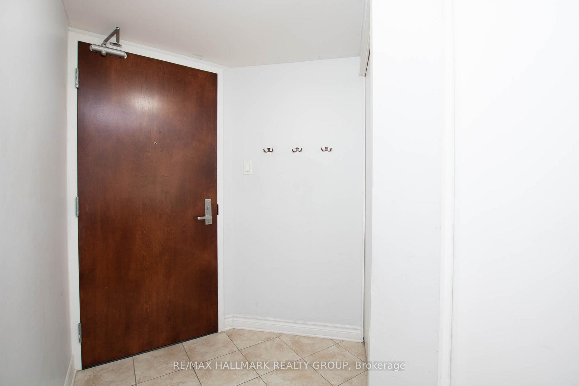 Photo 6 of Unit 207, 200 Rideau Street, Ottawa, Sandy Hill — HOMEH