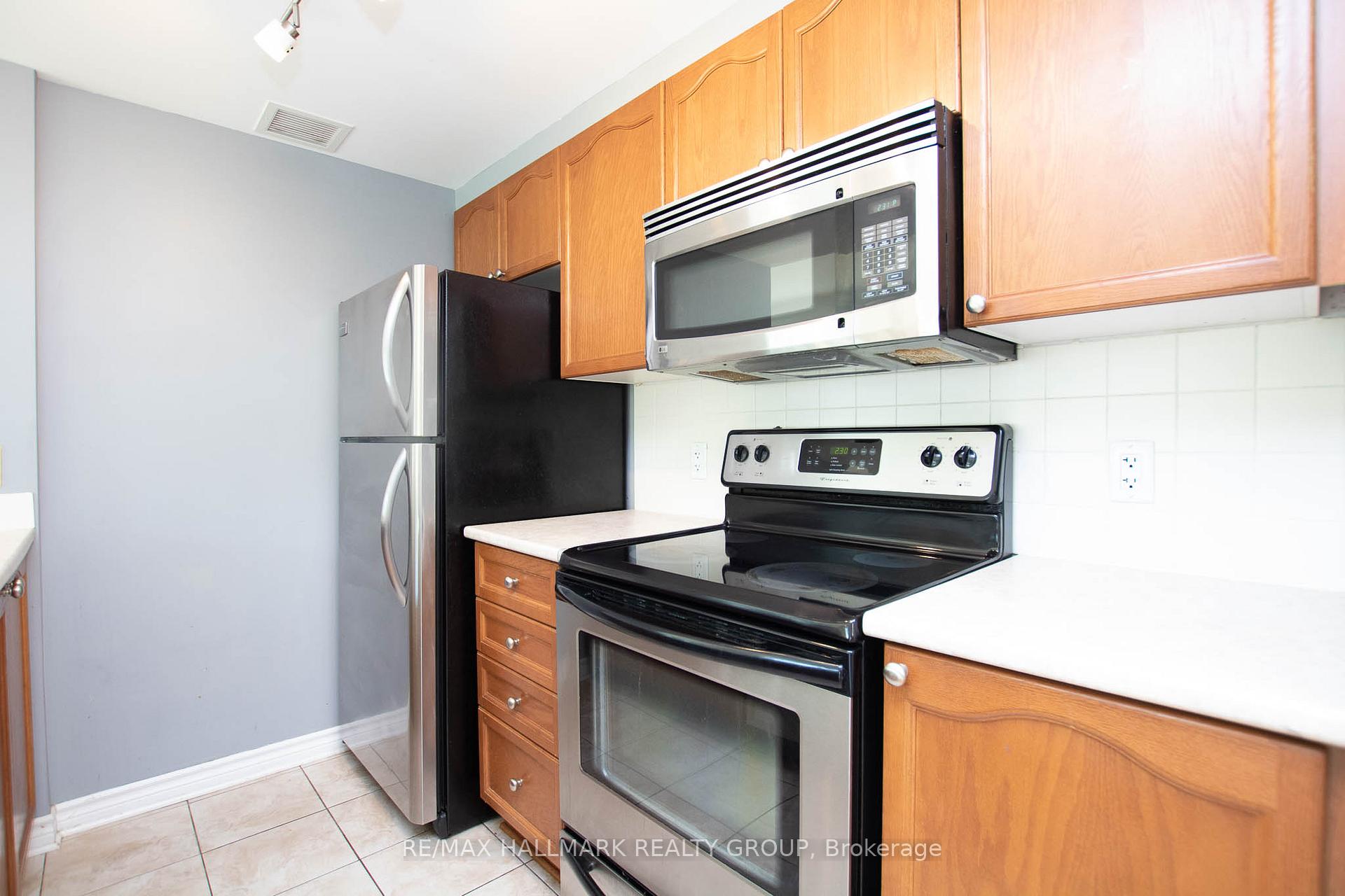 Photo 10 of Unit 207, 200 Rideau Street, Ottawa, Sandy Hill — HOMEH
