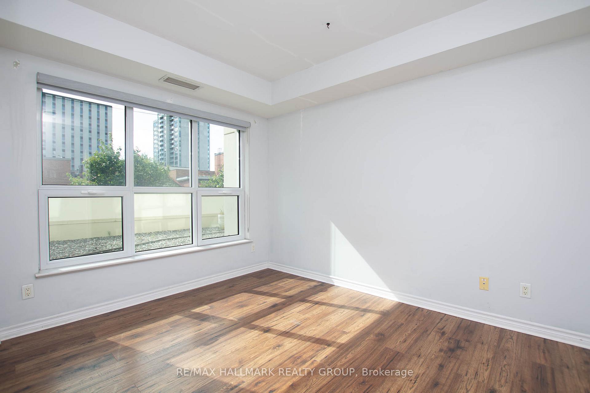 Photo 19 of Unit 207, 200 Rideau Street, Ottawa, Sandy Hill — HOMEH