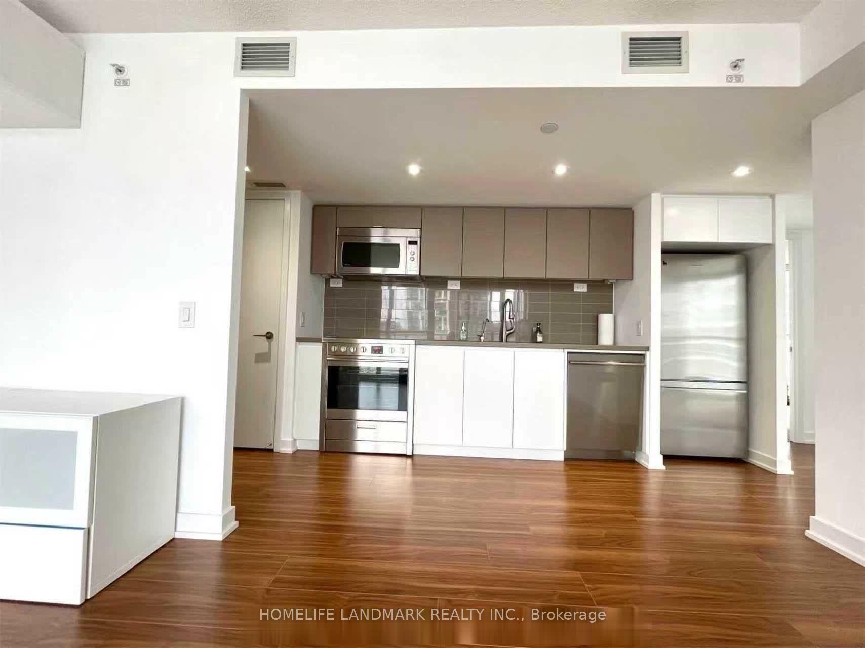 Photo 6 of Unit 1115, 75 Queens Wharf Road, Toronto, Waterfront Communities — HOMEH