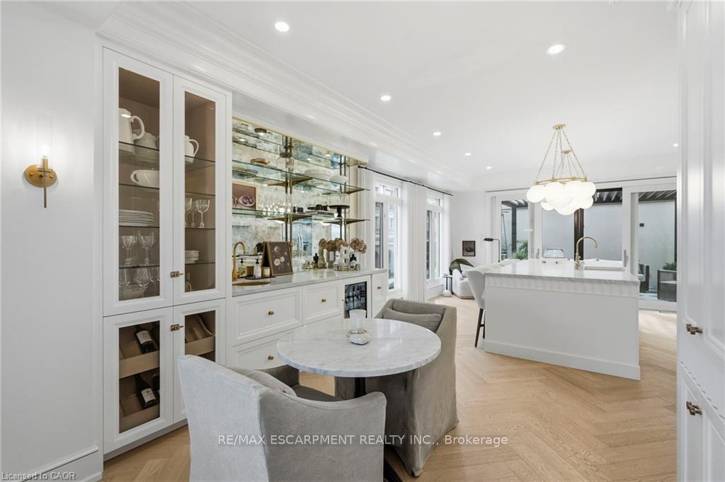 Photo 12 of 305 Randall Street, Oakville, Old Oakville — HOMEH