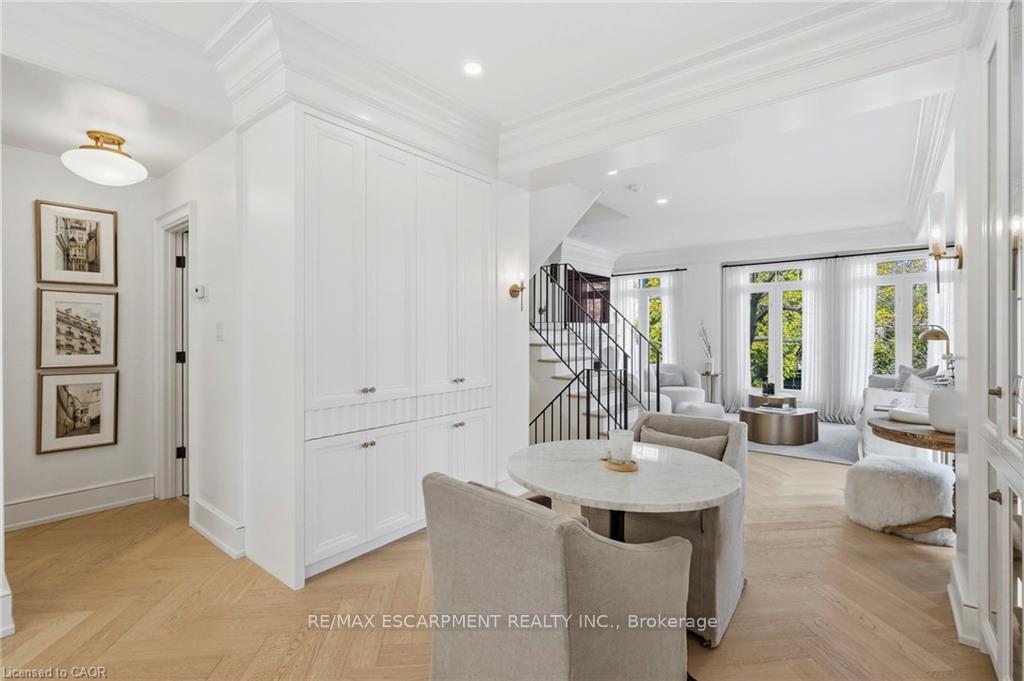 Photo 13 of 305 Randall Street, Oakville, Old Oakville — HOMEH