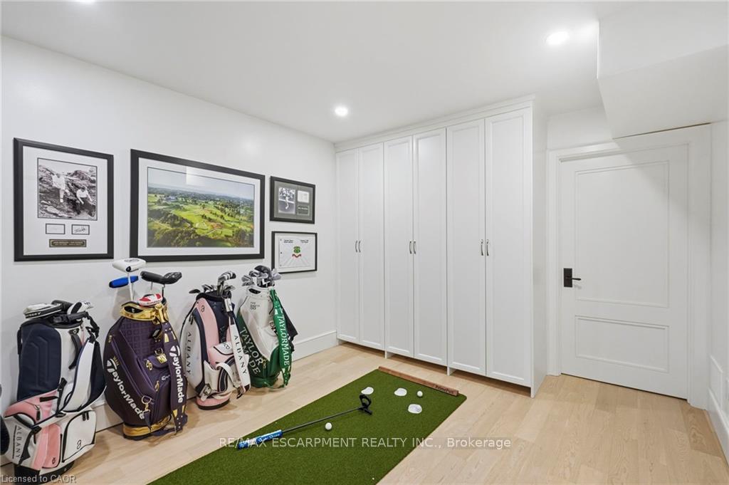 Photo 25 of 305 Randall Street, Oakville, Old Oakville — HOMEH