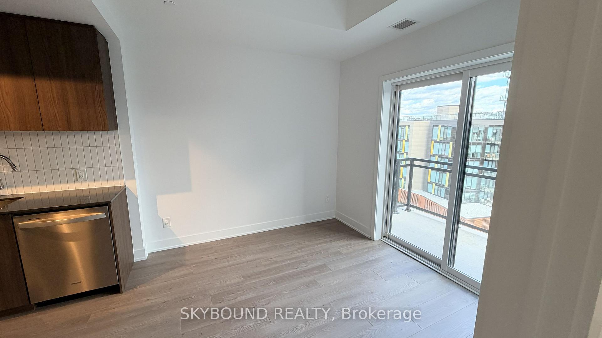 Photo 11 of 3008 William Cutmore Boulevard, Oakville, Joshua Meadows — HOMEH