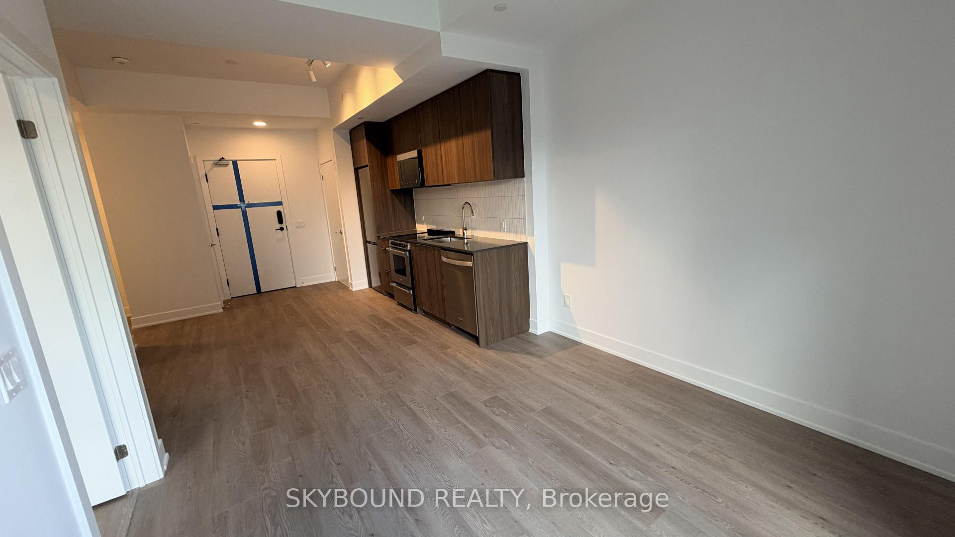Photo 12 of 3008 William Cutmore Boulevard, Oakville, Joshua Meadows — HOMEH