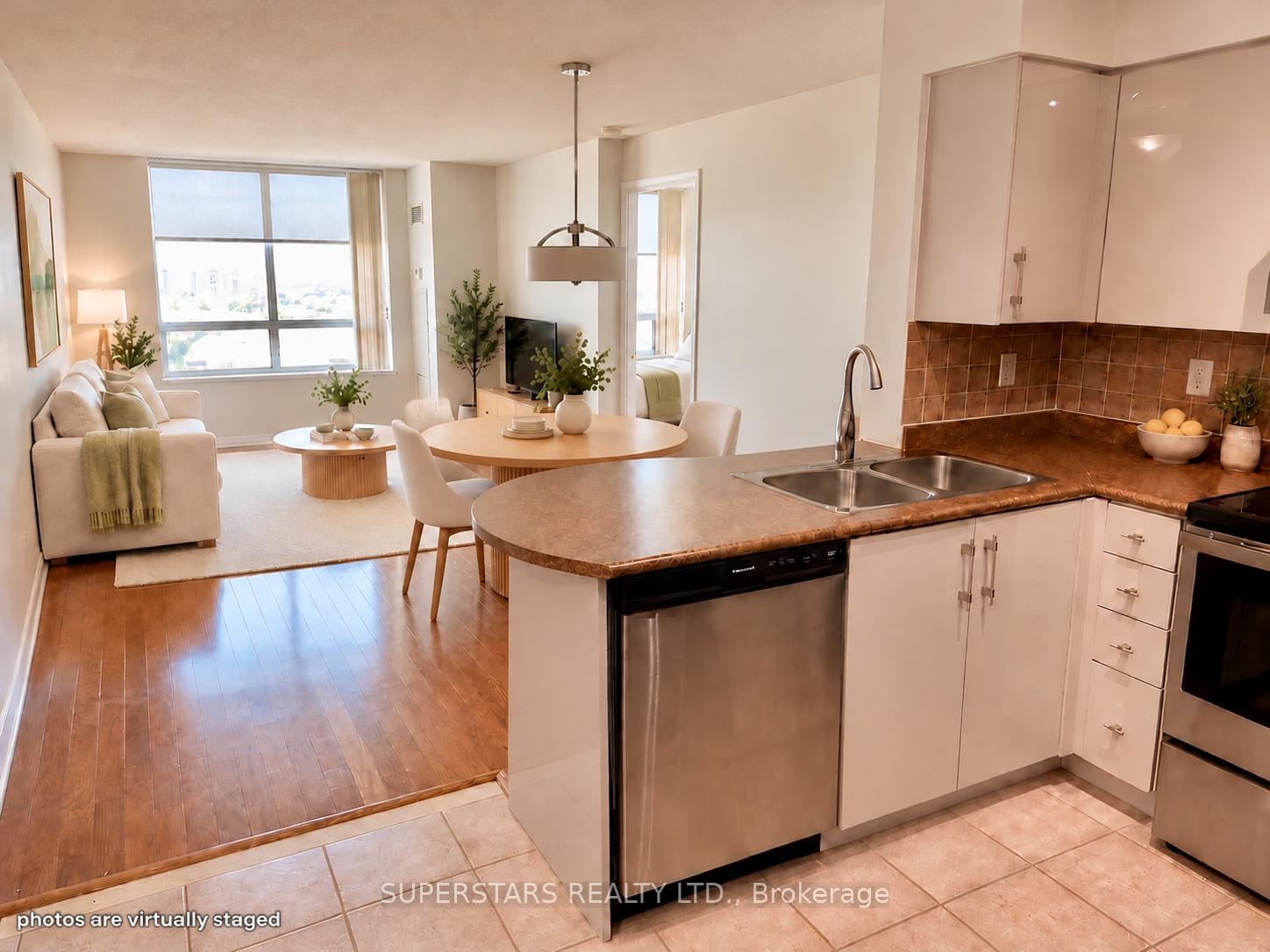 Photo of Unit PH02, 23 Oneida Crescent