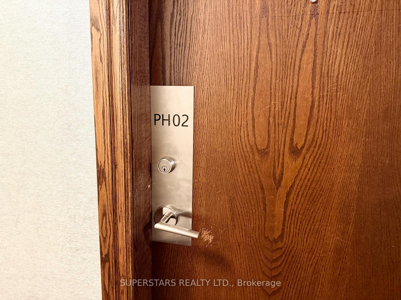Photo 12 of Unit PH02, 23 Oneida Crescent, Richmond Hill, Langstaff — HOMEH