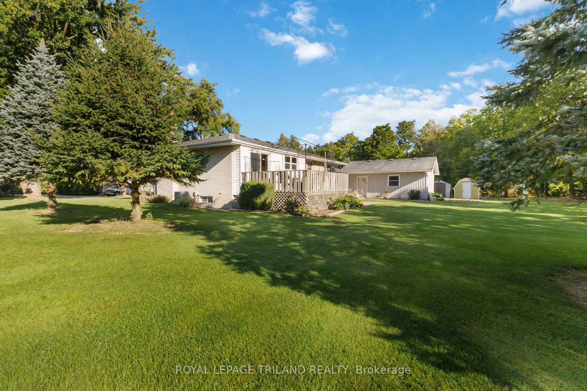 Photo 83 of 272 Richmond Street, North Middlesex, Parkhill — HOMEH