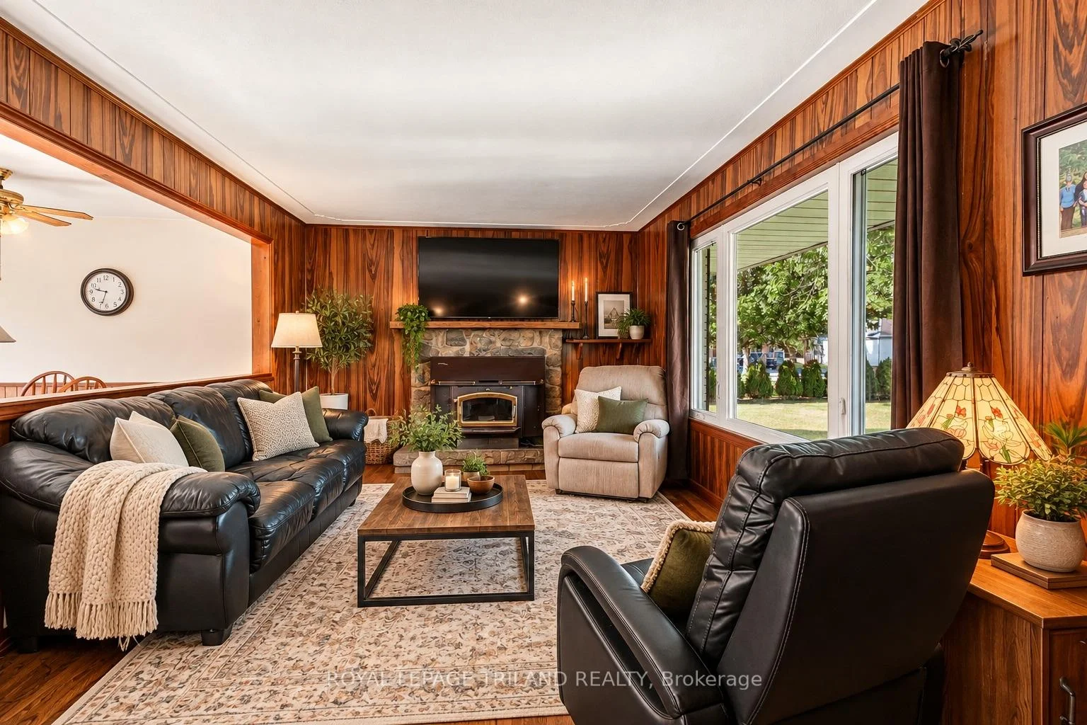 Photo 15 of 272 Richmond Street, North Middlesex, Parkhill — HOMEH