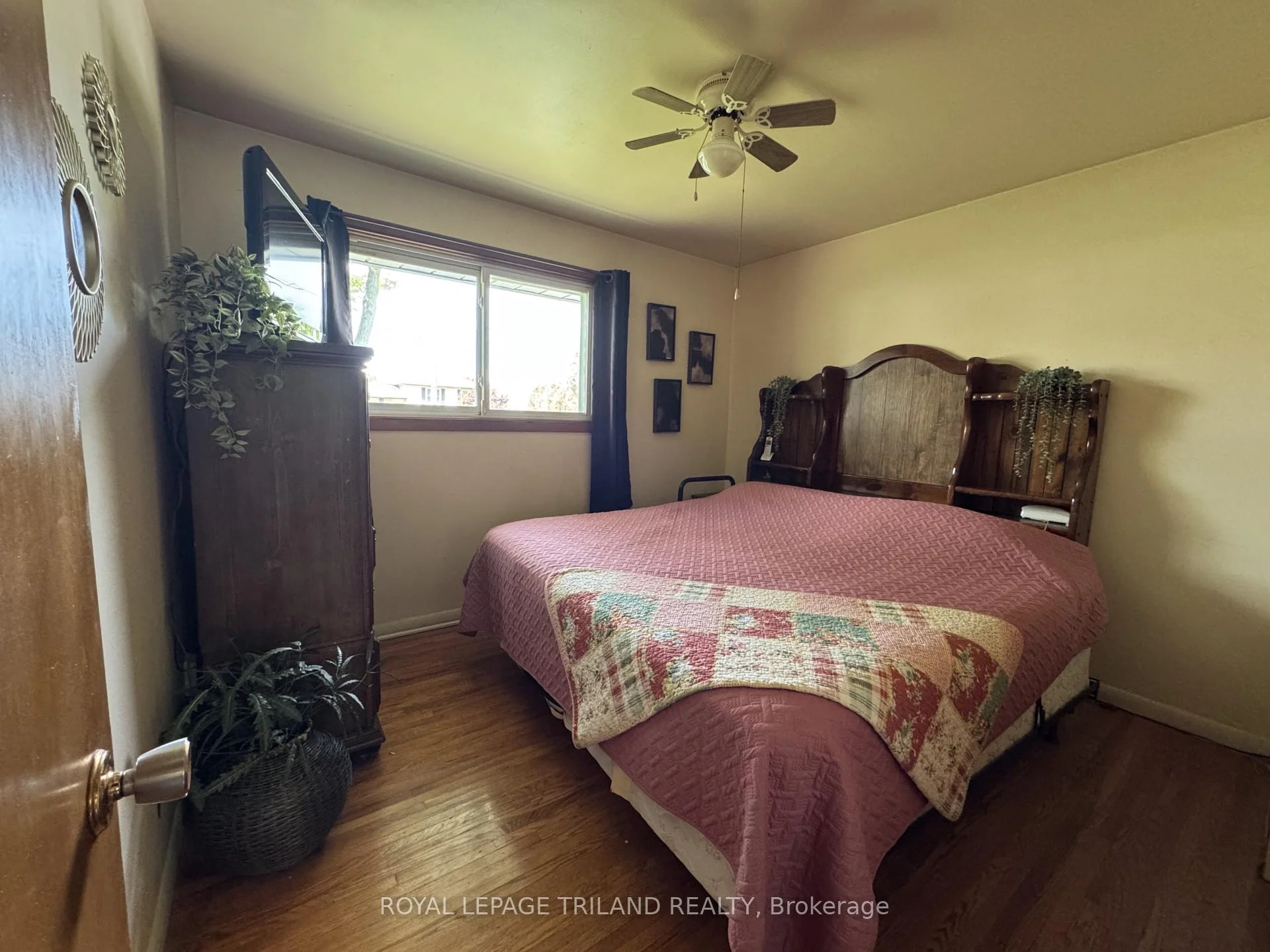 Photo 26 of 272 Richmond Street, North Middlesex, Parkhill — HOMEH