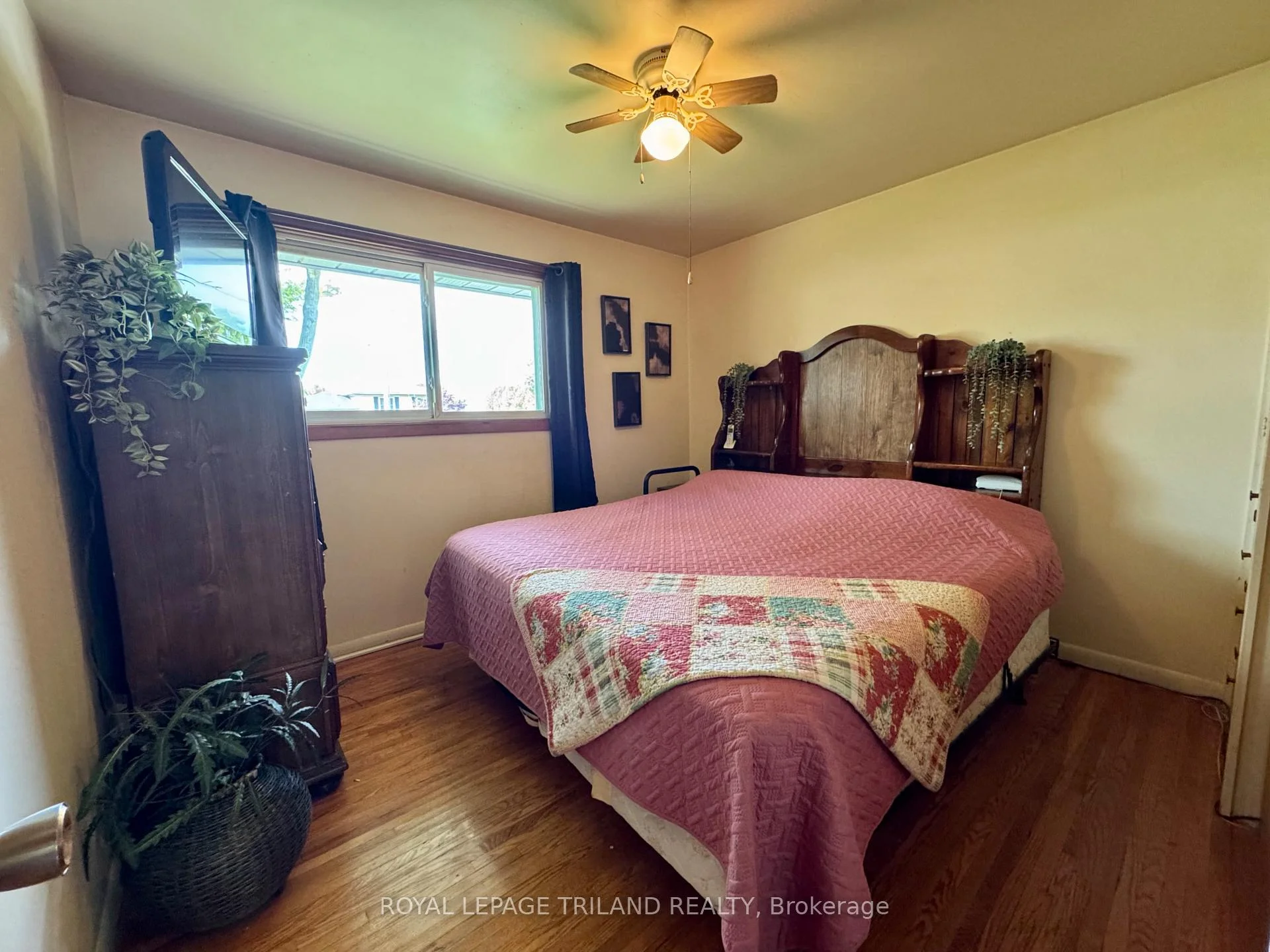 Photo 47 of 272 Richmond Street, North Middlesex, Parkhill — HOMEH