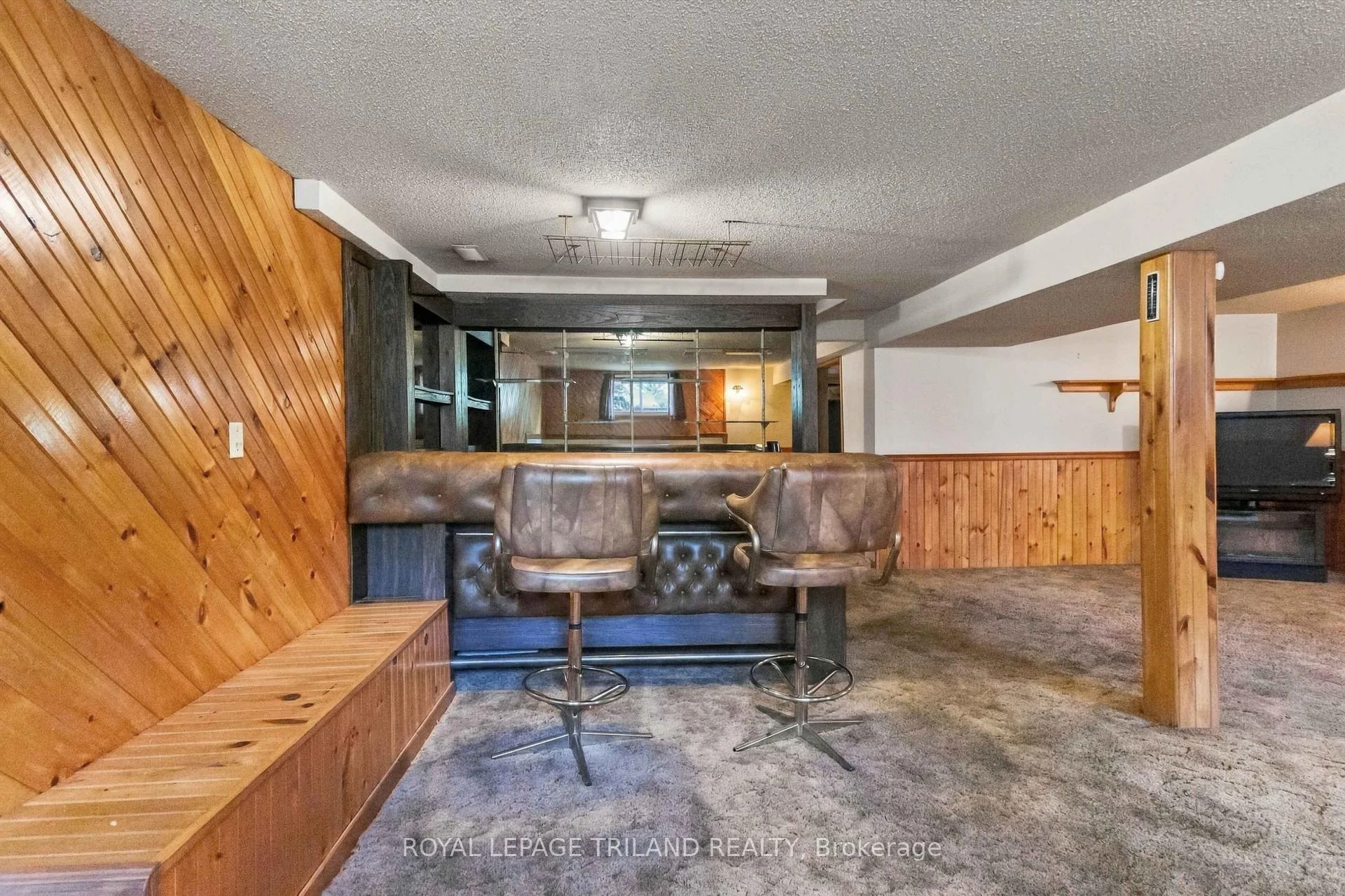 Photo 53 of 272 Richmond Street, North Middlesex, Parkhill — HOMEH