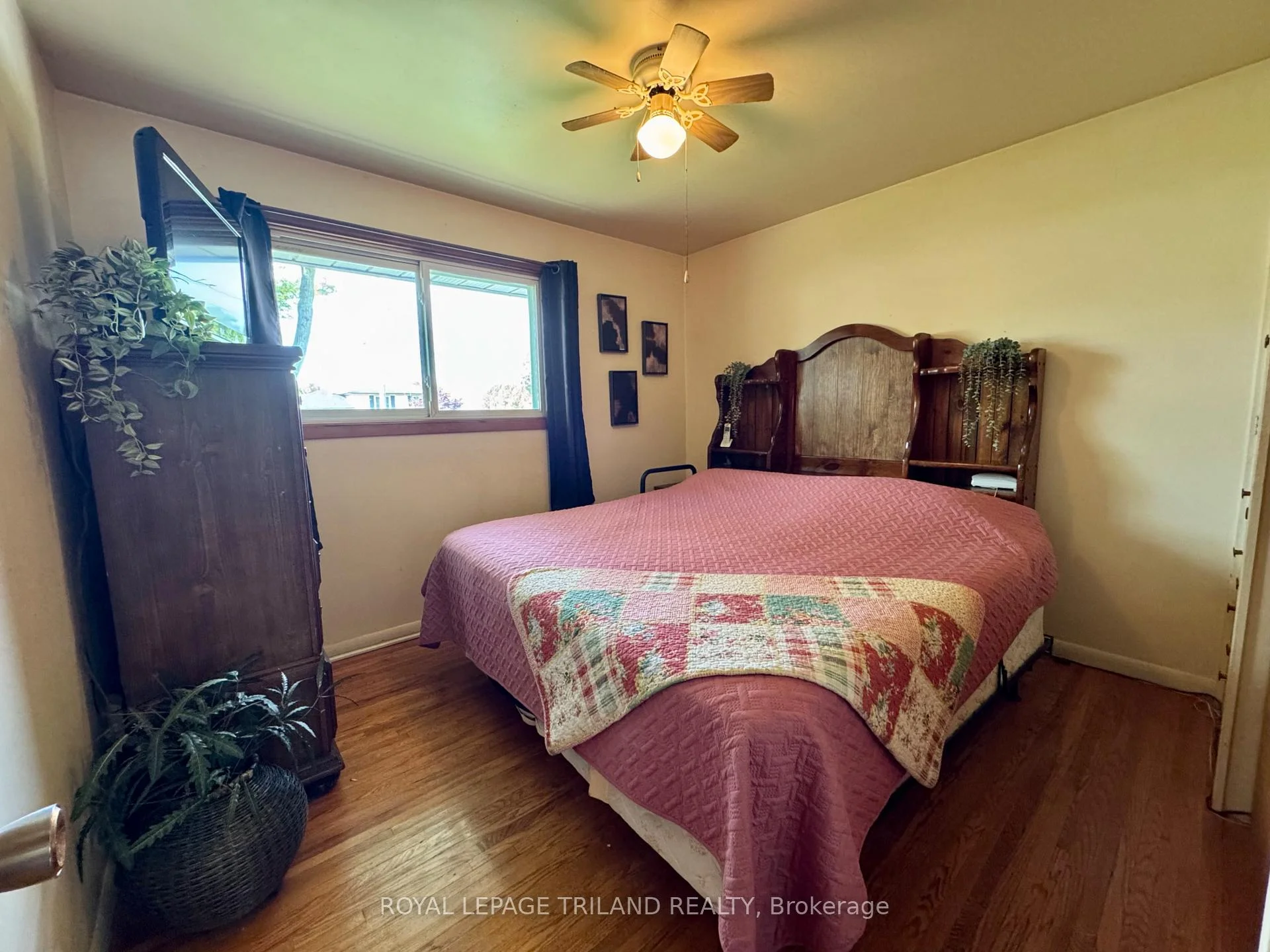 Photo 56 of 272 Richmond Street, North Middlesex, Parkhill — HOMEH