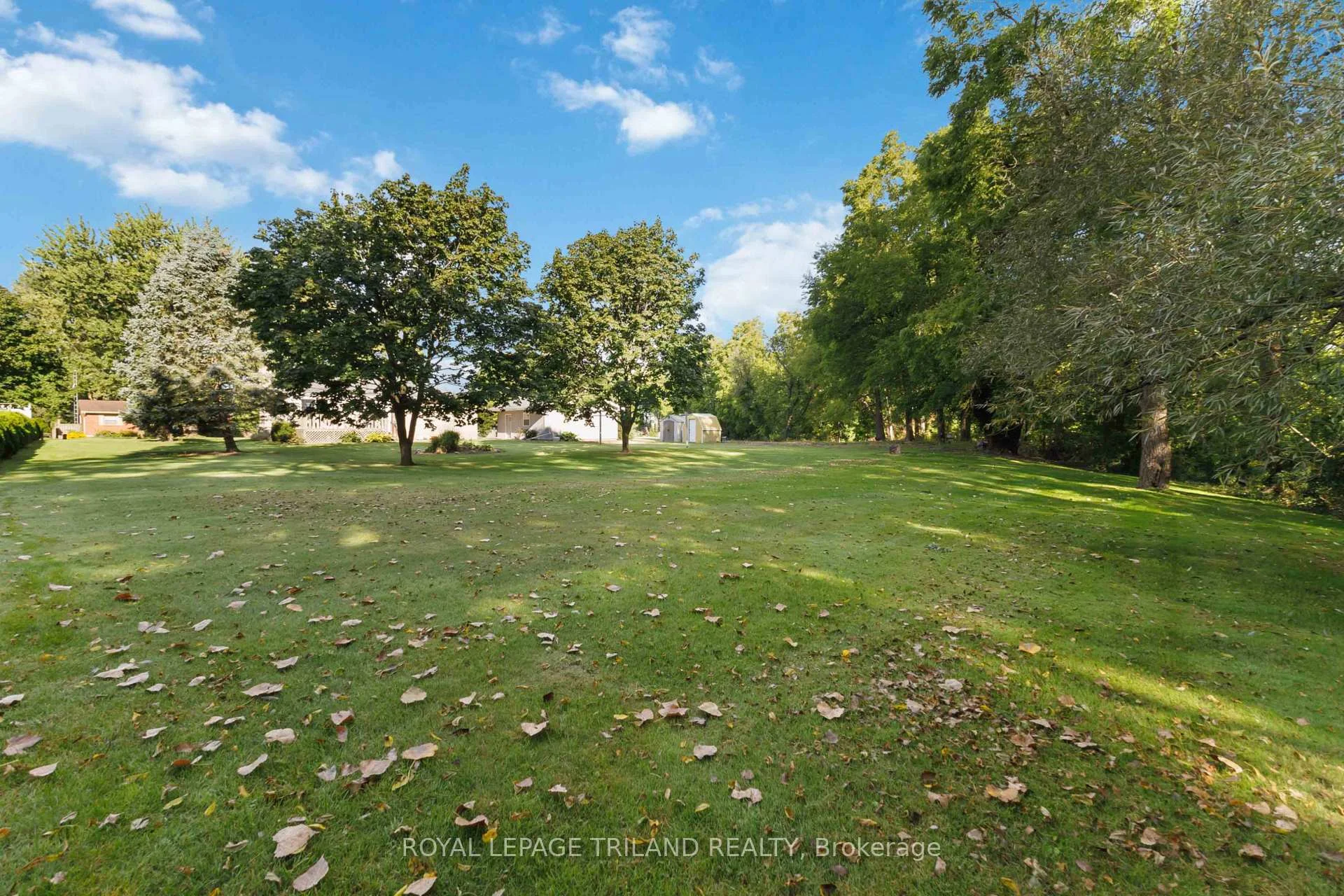 Photo 87 of 272 Richmond Street, North Middlesex, Parkhill — HOMEH