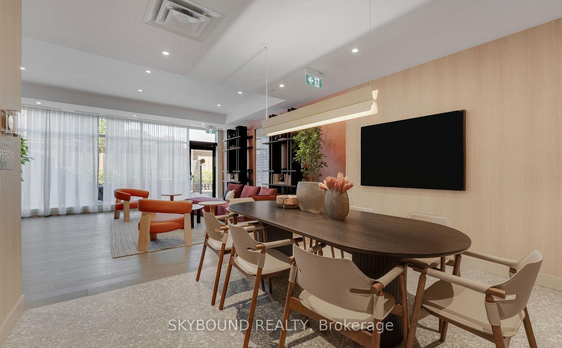Photo 23 of Unit 711, 3008 William Cutmore Boulevard, Oakville, Joshua Meadows — HOMEH