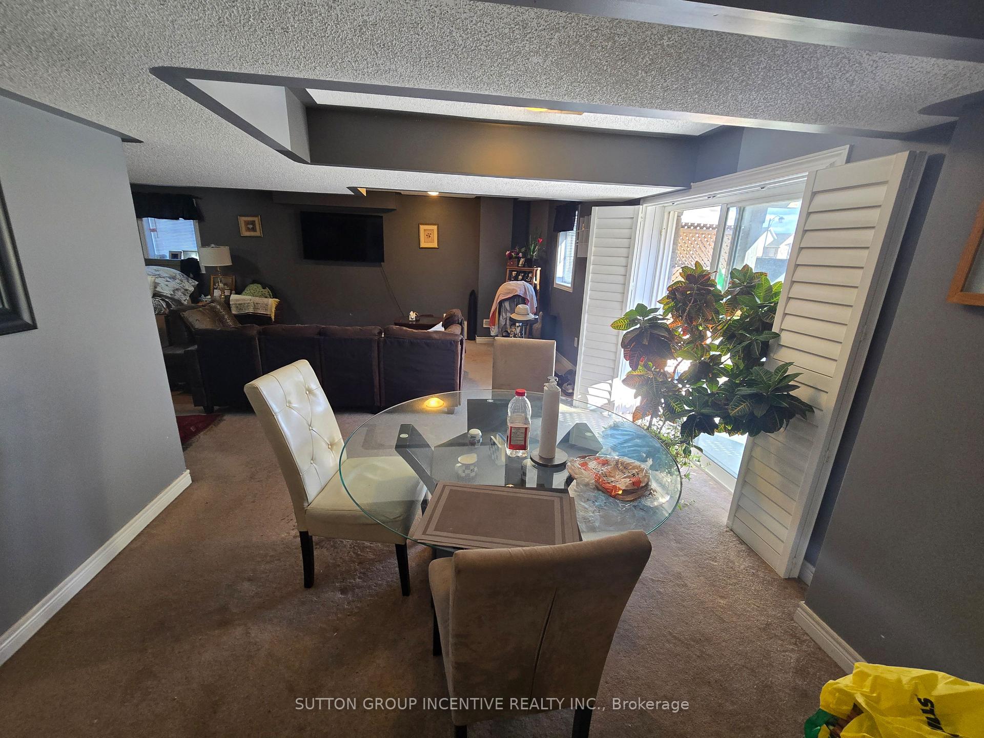Photo 17 of 1415 Lormel Gate Avenue, Innisfil, Lefroy — HOMEH