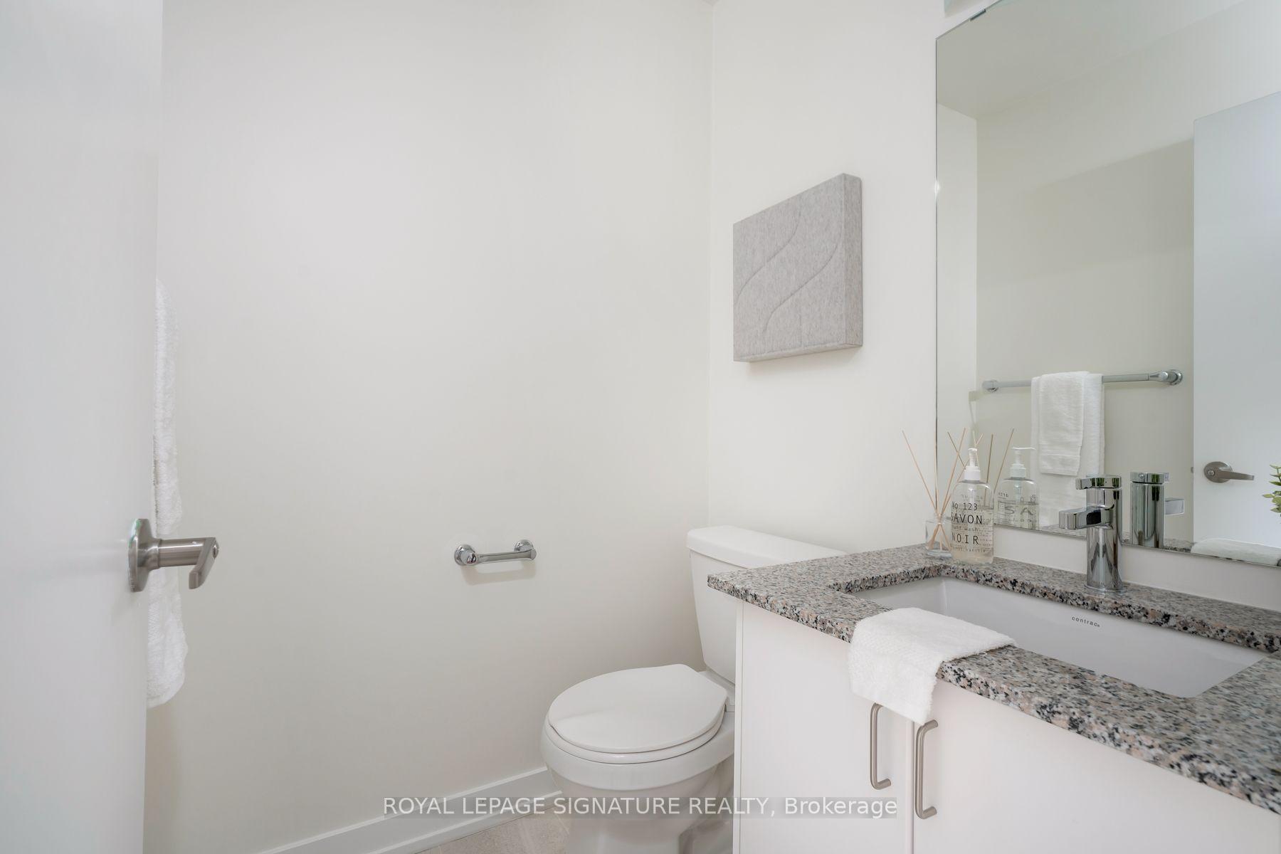 Photo 5 of Unit 51, 370 A Red Maple Road, Richmond Hill, Langstaff — HOMEH