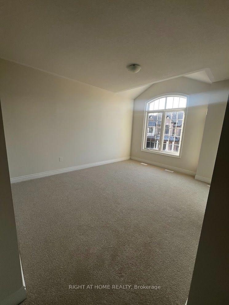 Photo 12 of 1368 Peony Path E, Oakville, Joshua Meadows — HOMEH