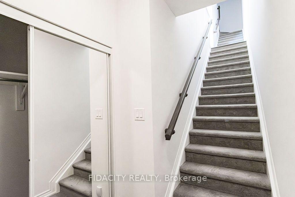 Photo 4 of 277 Zenith Private, Ottawa, Barrhaven - Half Moon Bay — HOMEH