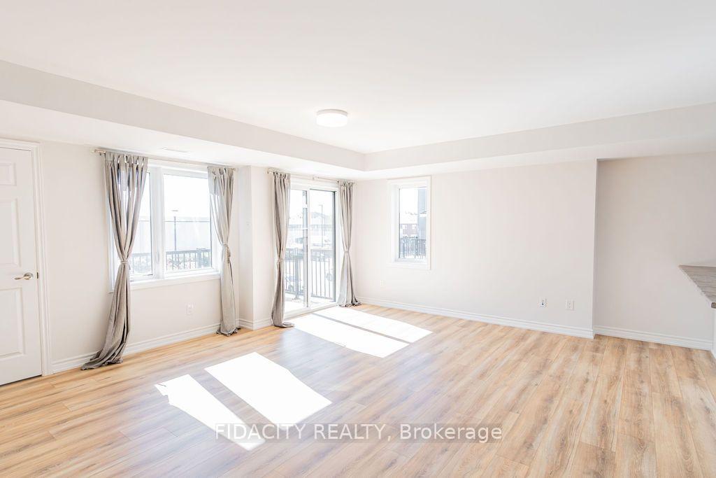 Photo 5 of 277 Zenith Private, Ottawa, Barrhaven - Half Moon Bay — HOMEH