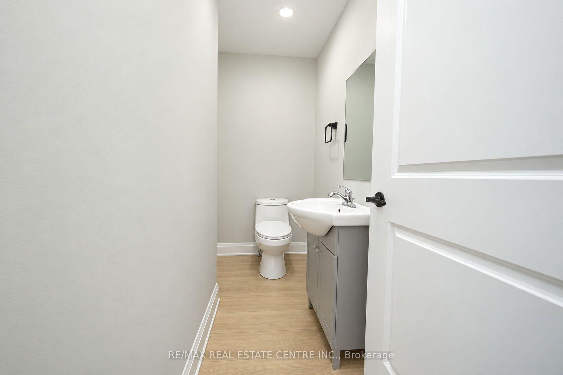 Photo 39 of 130 Martindale Crescent, Brampton, Brampton West — HOMEH