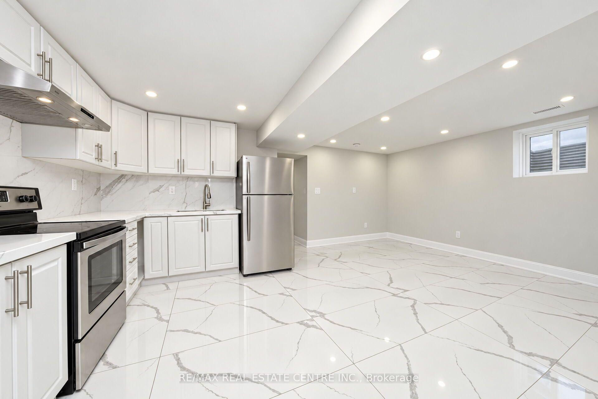 Photo 42 of 130 Martindale Crescent, Brampton, Brampton West — HOMEH