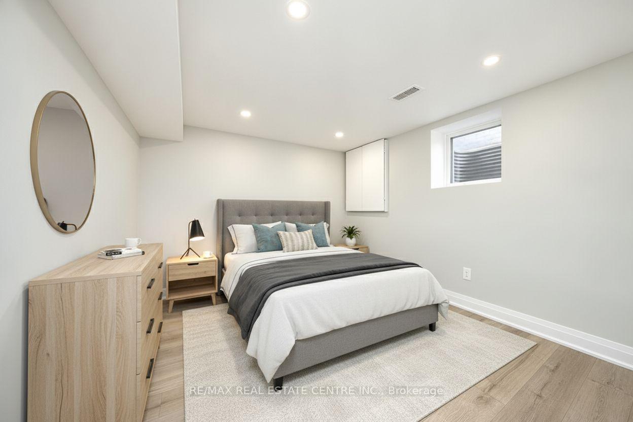 Photo 56 of 130 Martindale Crescent, Brampton, Brampton West — HOMEH