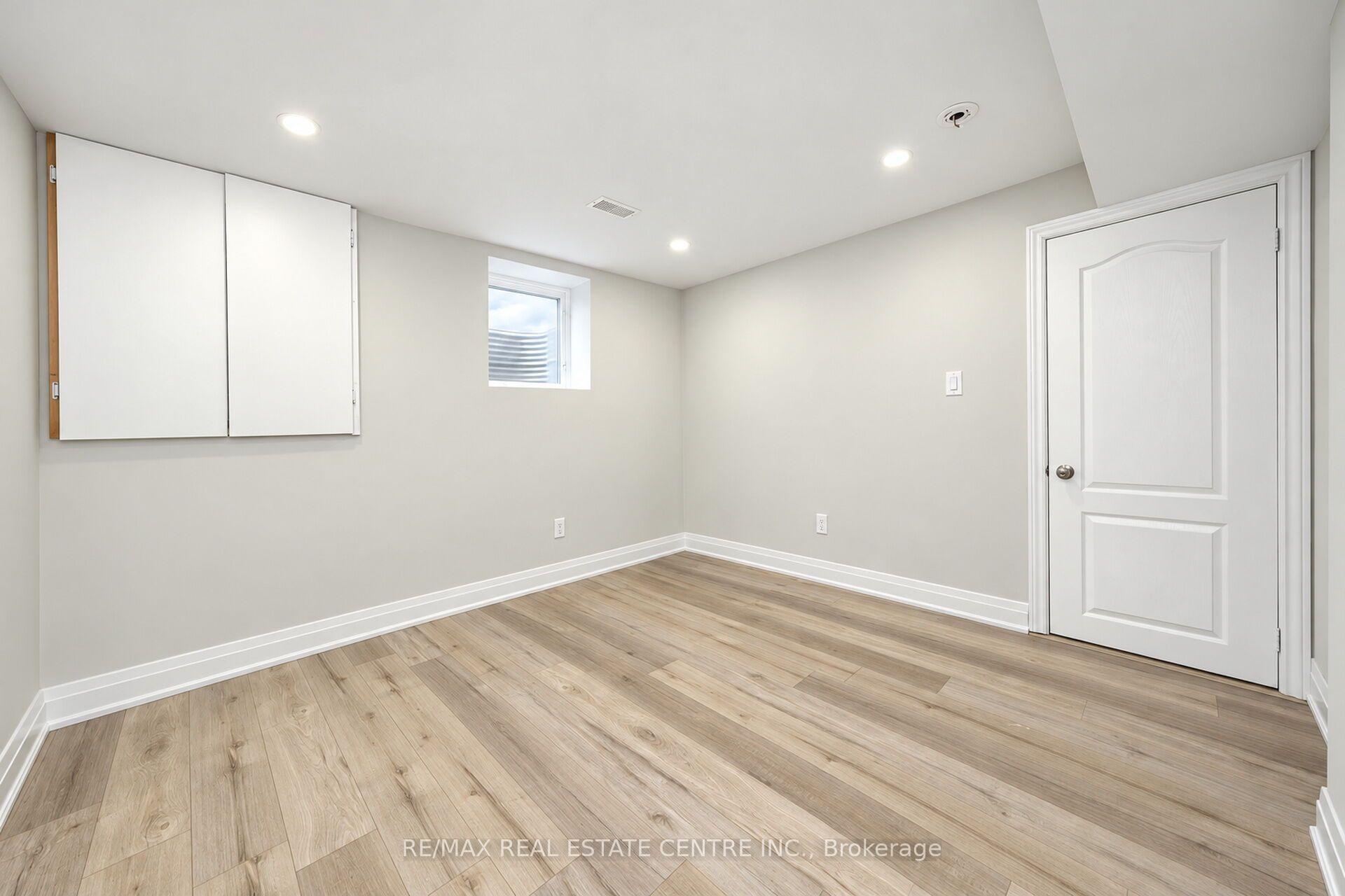 Photo 59 of 130 Martindale Crescent, Brampton, Brampton West — HOMEH