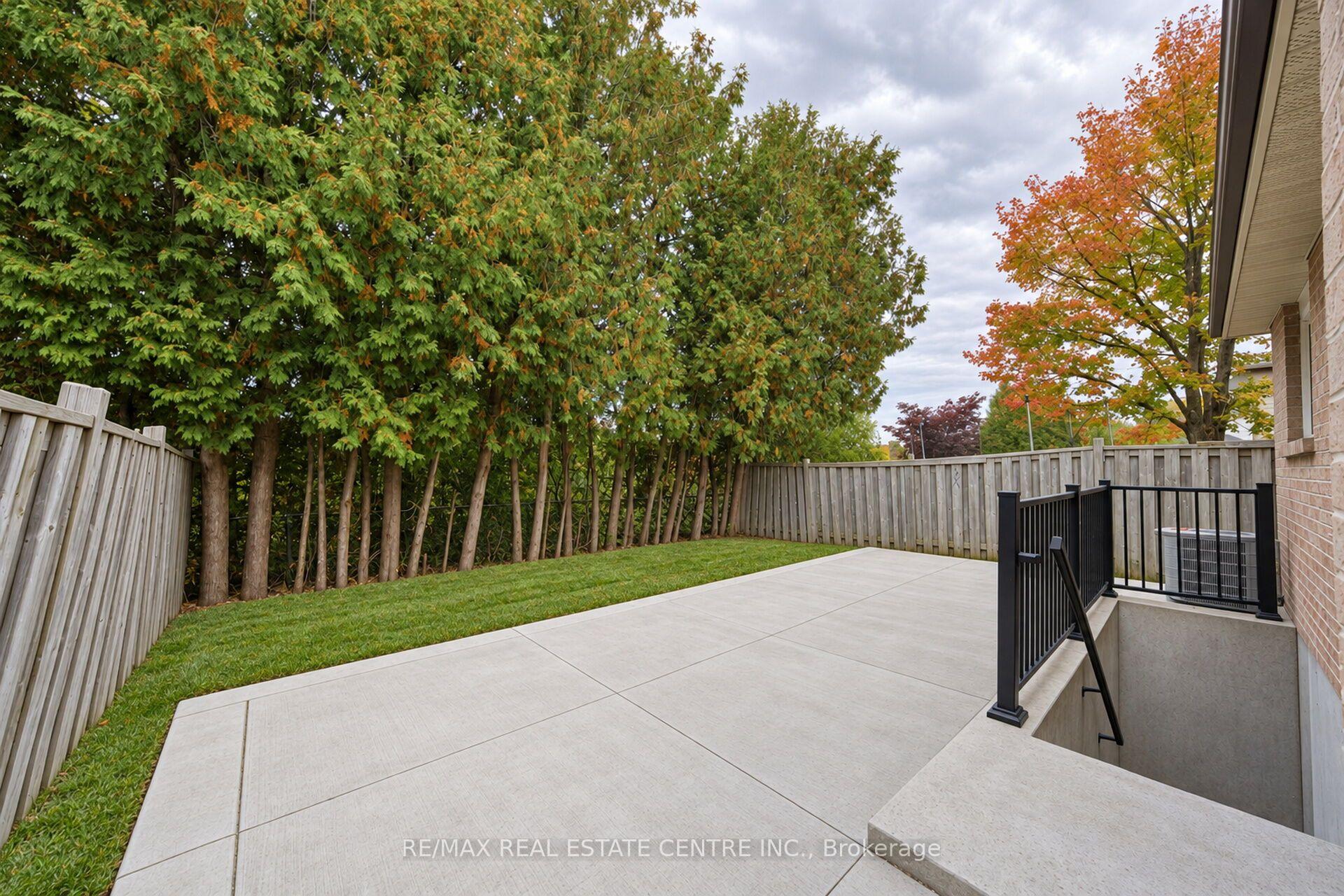 Photo 61 of 130 Martindale Crescent, Brampton, Brampton West — HOMEH