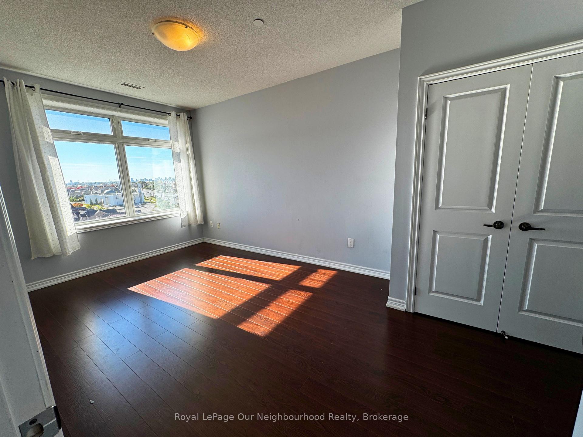 Photo 5 of Unit 814, 7325 Markham Road, Markham, Cedarwood — HOMEH