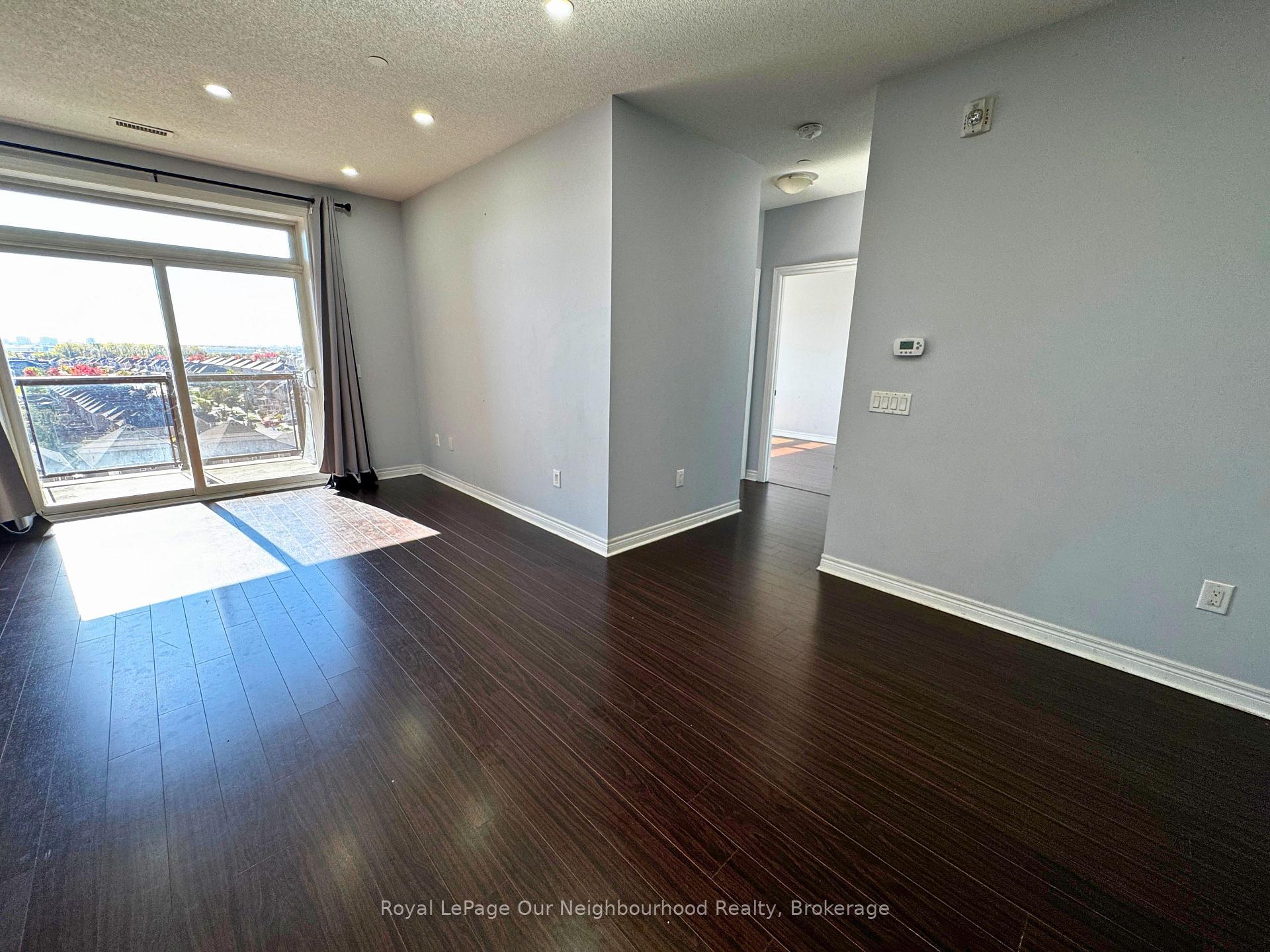 Photo 3 of Unit 814, 7325 Markham Road, Markham, Cedarwood — HOMEH