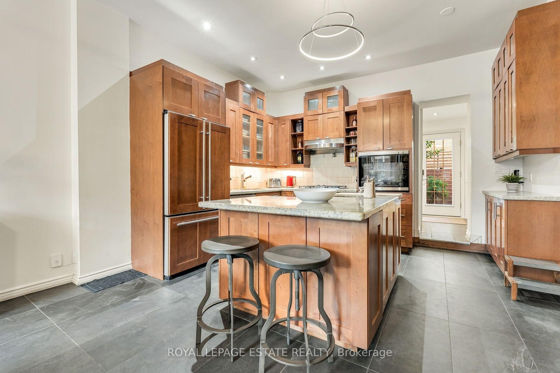 Photo 8 of 84 London Street, Toronto, The Annex — HOMEH