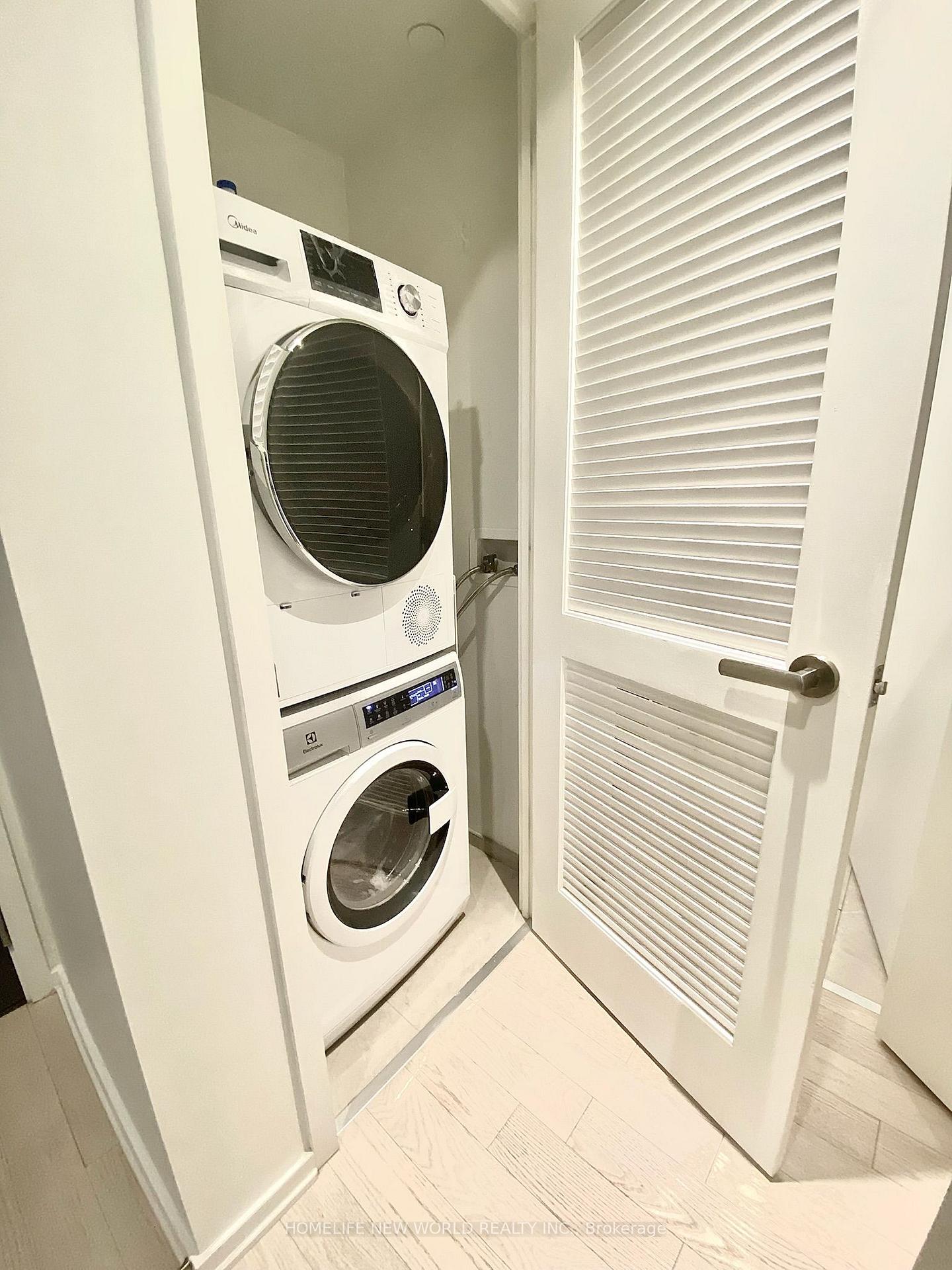 Photo 9 of Unit 525, 12 Bonnycastle Street, Toronto, Waterfront Communities — HOMEH
