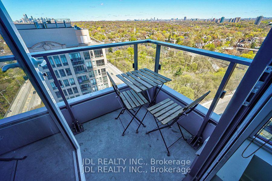 Photo 7 of Unit 1608, 395 Bloor Street E, Toronto, North St. James Town — HOMEH