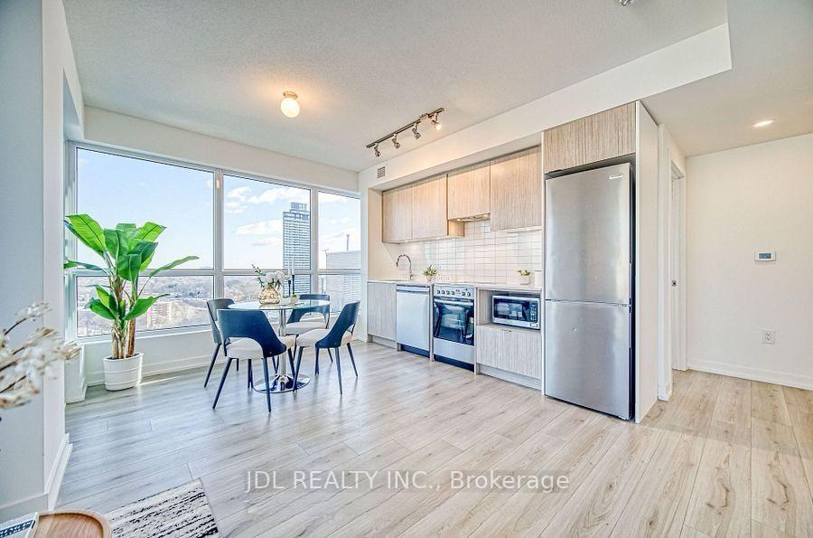 Photo 12 of Unit 1608, 395 Bloor Street E, Toronto, North St. James Town — HOMEH