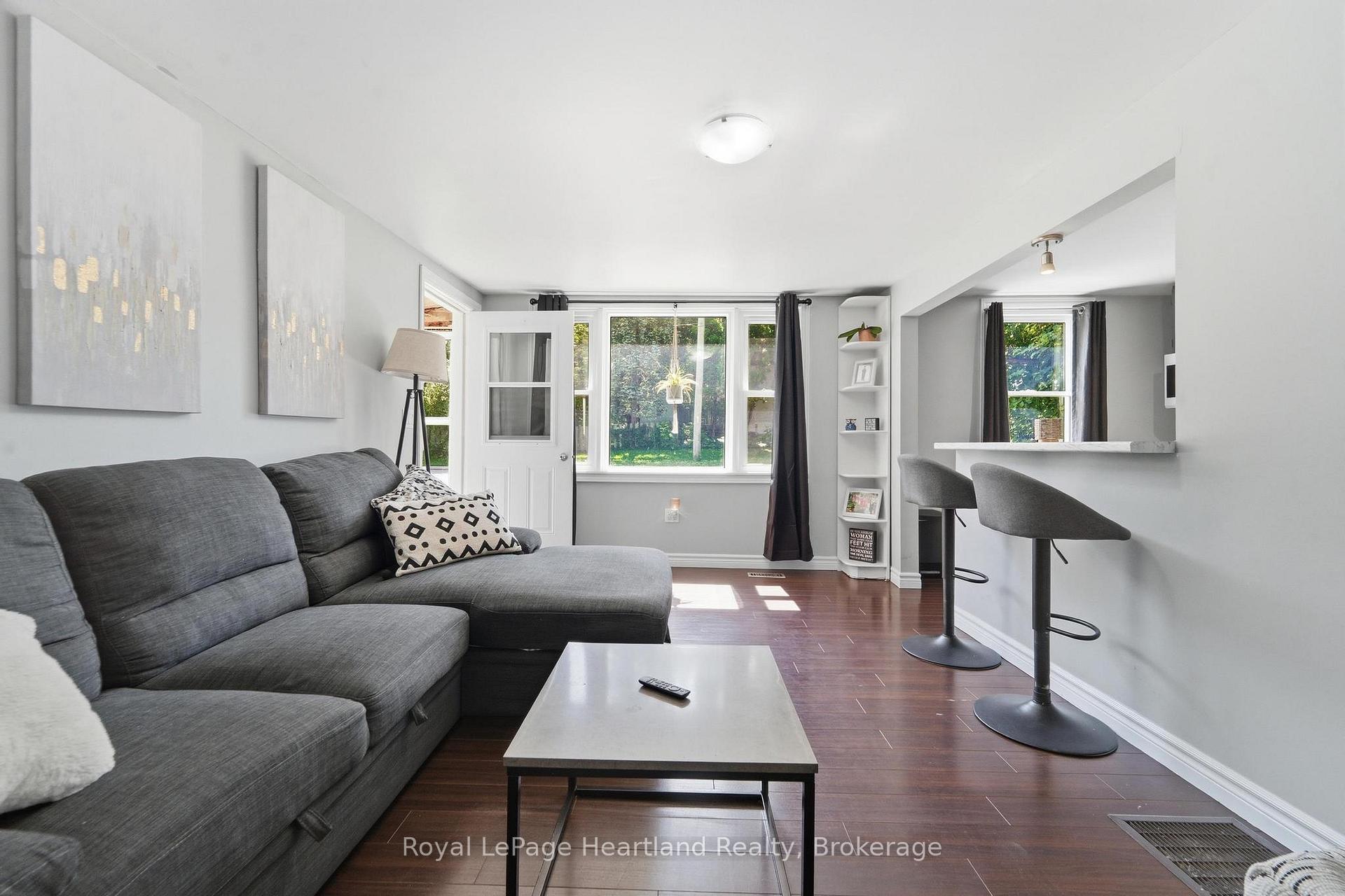 Photo 6 of 20 William Street S, Central Huron, Clinton — HOMEH