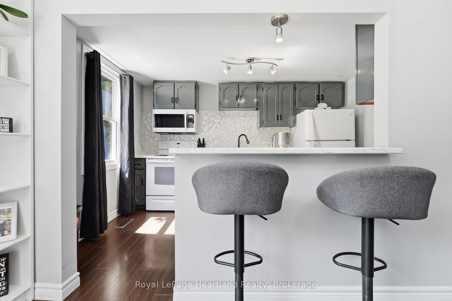 Photo 8 of 20 William Street S, Central Huron, Clinton — HOMEH