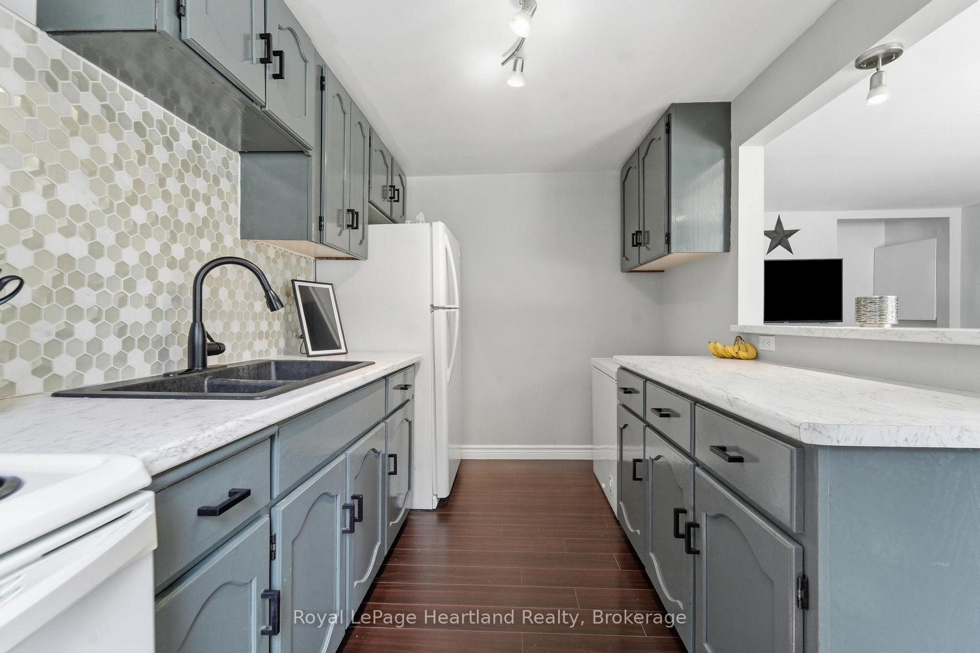 Photo 10 of 20 William Street S, Central Huron, Clinton — HOMEH