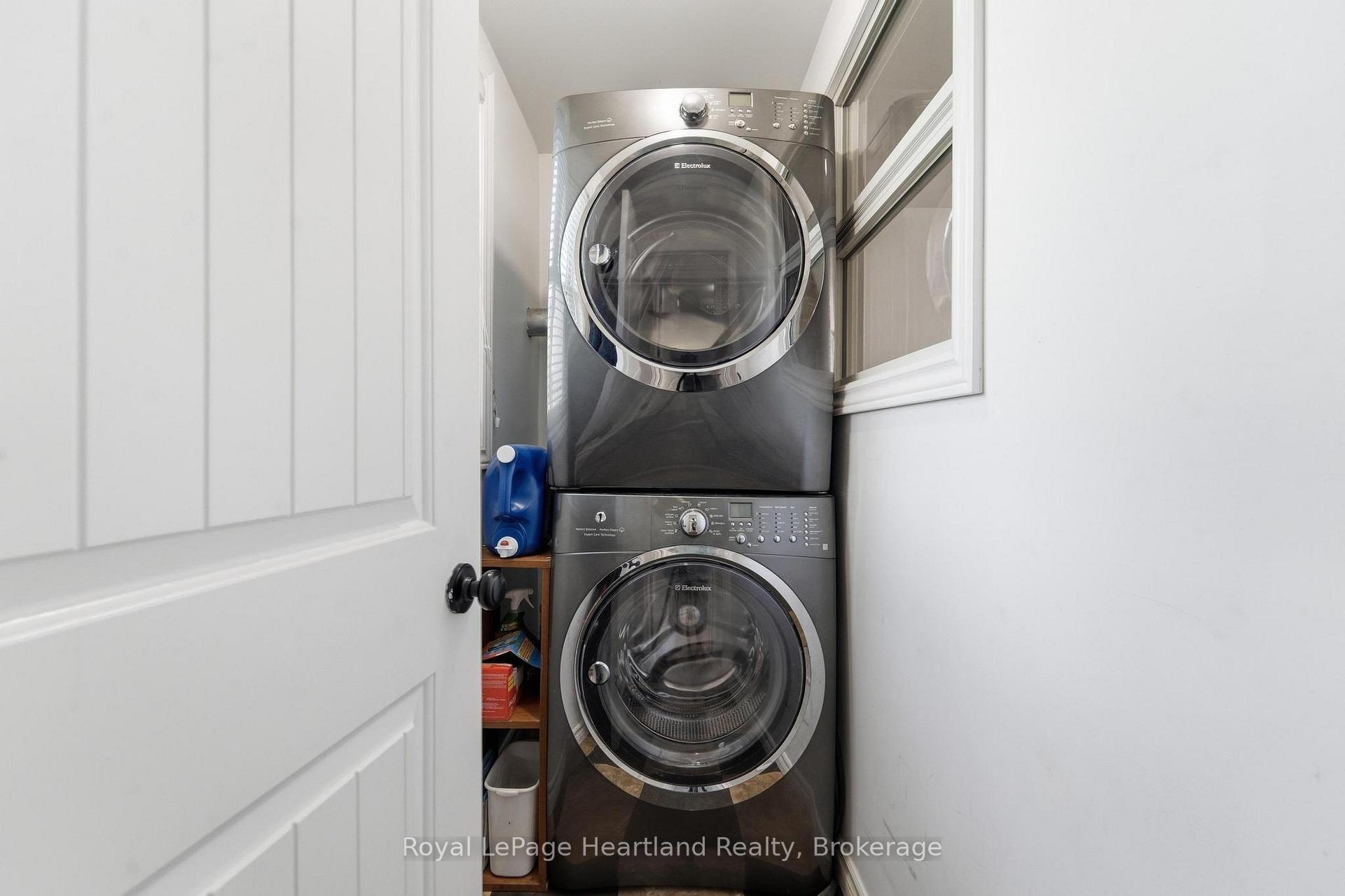 Photo 15 of 20 William Street S, Central Huron, Clinton — HOMEH