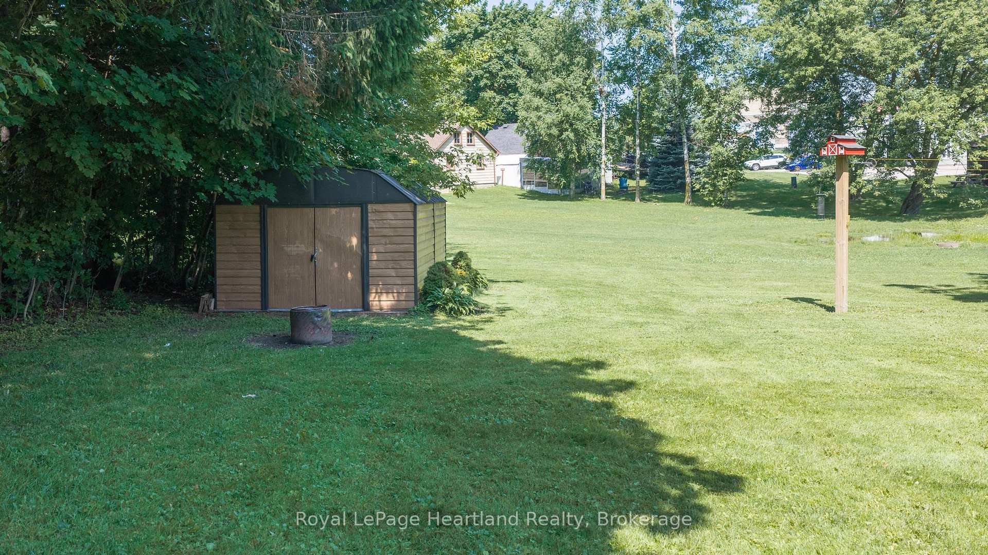 Photo 23 of 20 William Street S, Central Huron, Clinton — HOMEH