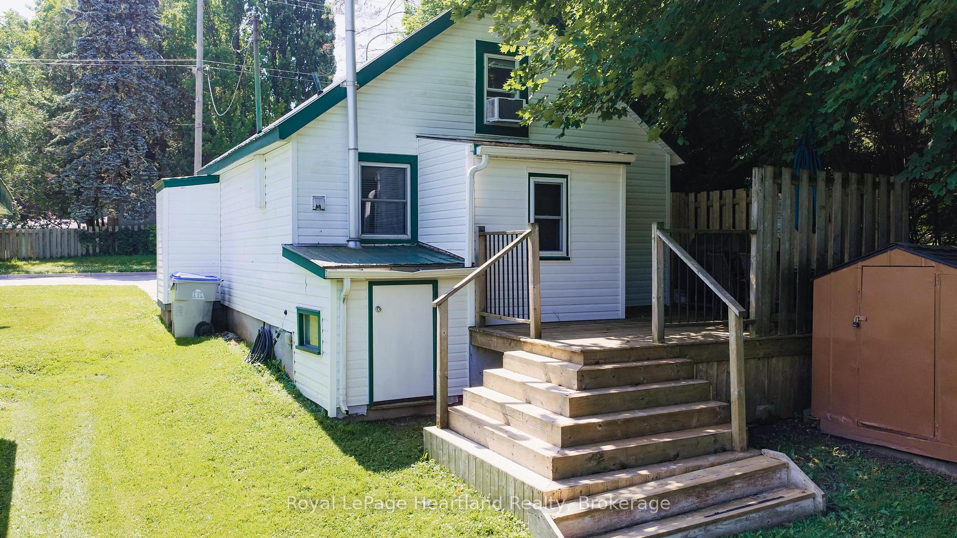 Photo 25 of 20 William Street S, Central Huron, Clinton — HOMEH