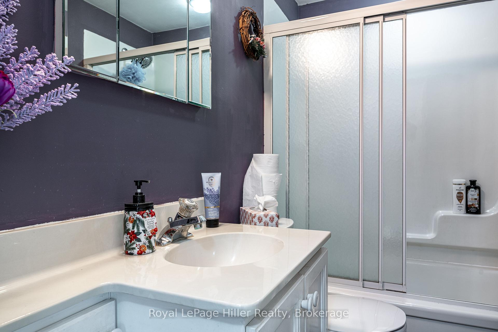 Photo 16 of 185 Strachan Street, Stratford — HOMEH