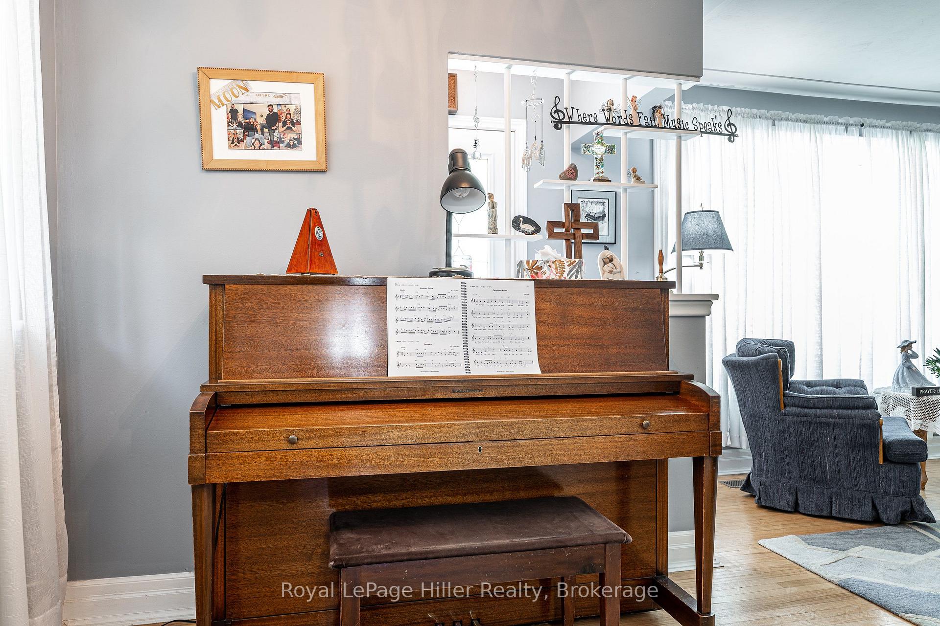 Photo 26 of 185 Strachan Street, Stratford — HOMEH